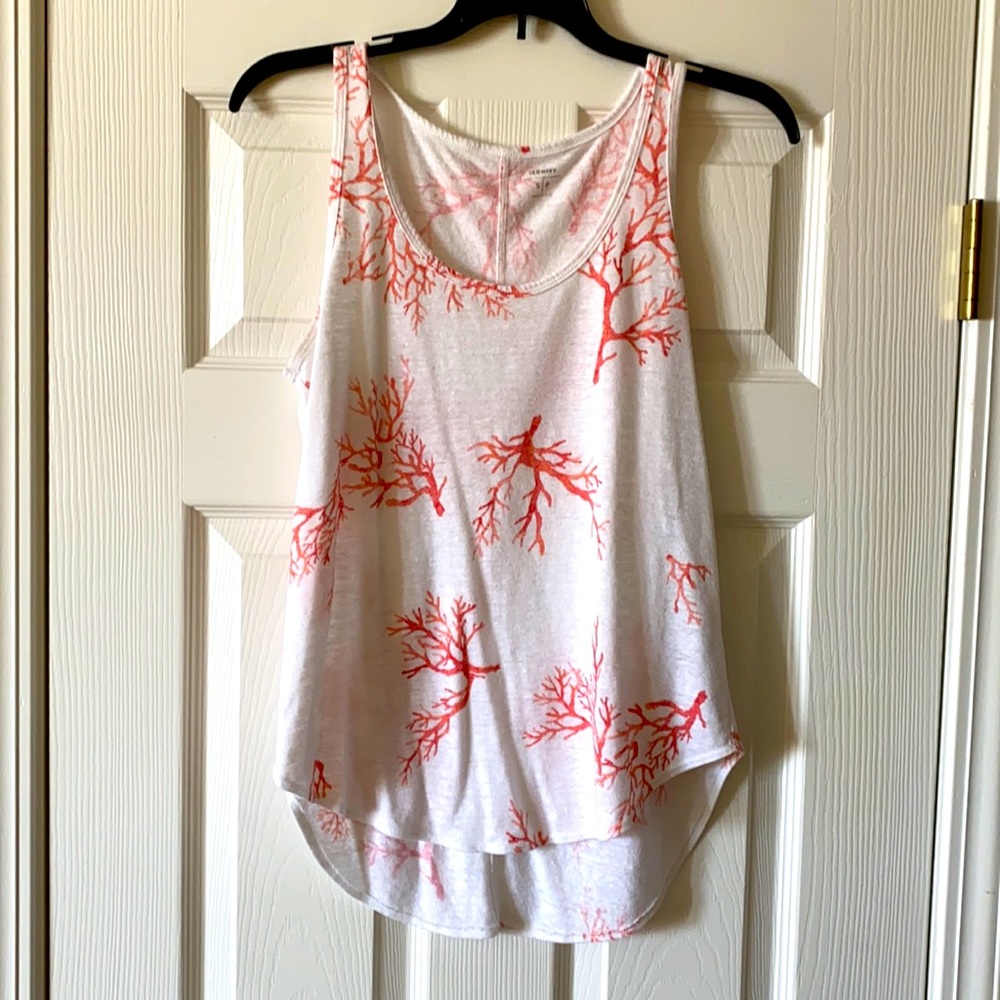 White and Corral Tank
